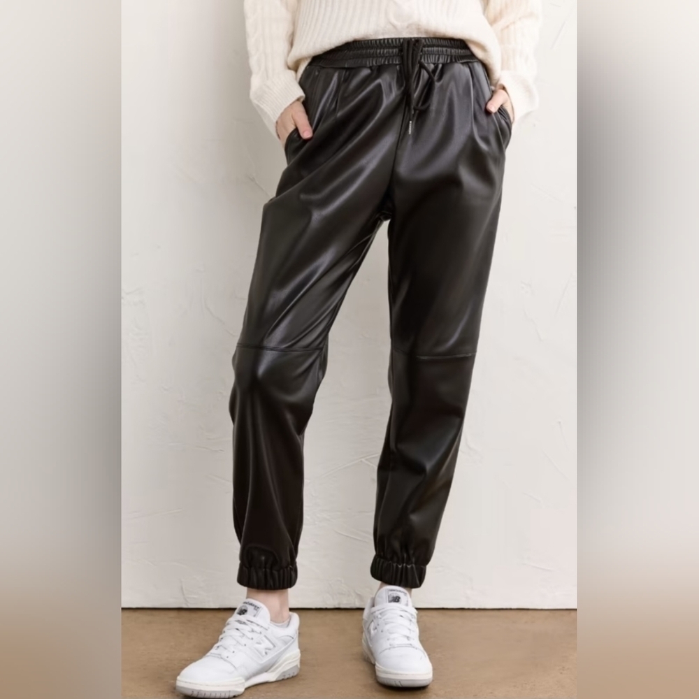 Ci Sono Black Faux Leather Jogger Pants Womens Medium Vegan Leather
